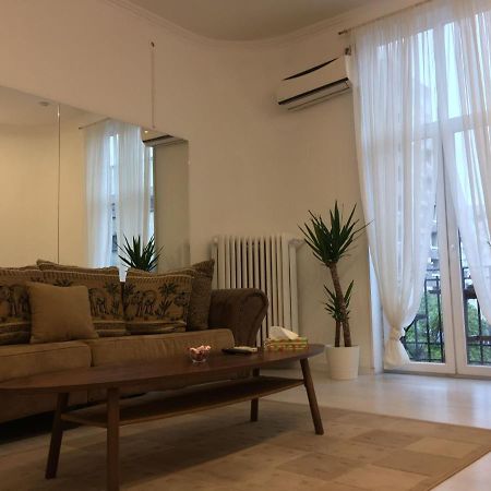 Outstanding 3Br Ultracentral Cityview Balcony Aaa Apartment Bukares Bagian luar foto