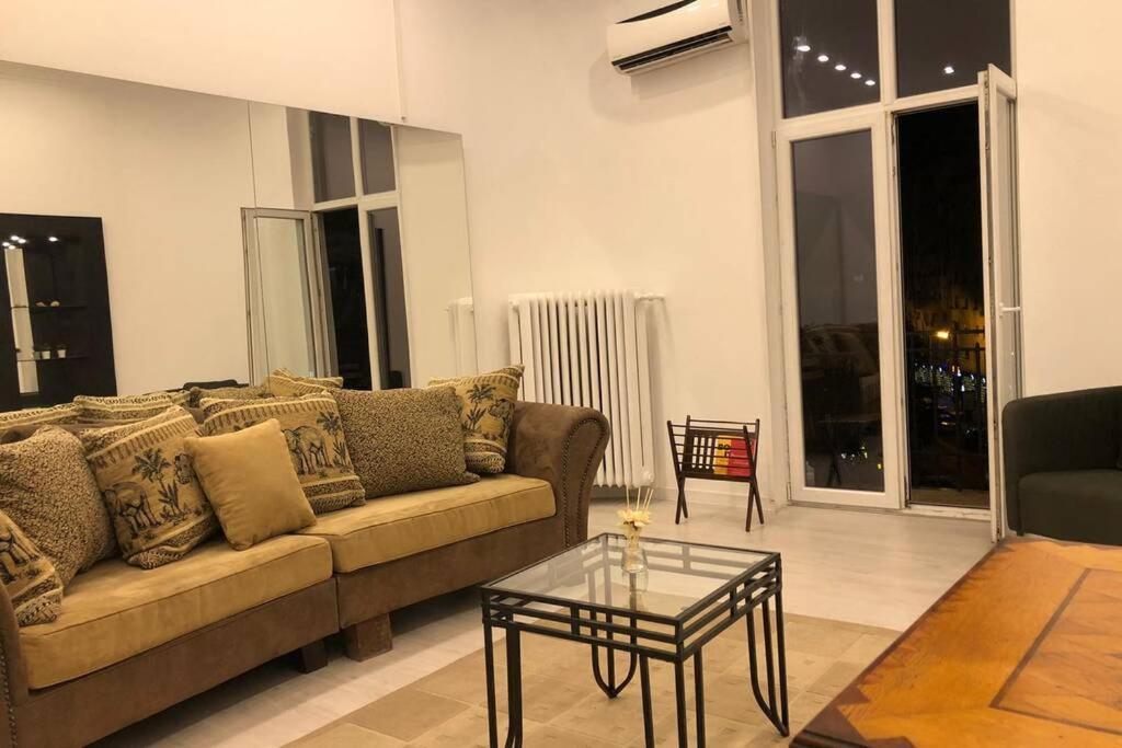 Outstanding 3Br Ultracentral Cityview Balcony Aaa Apartment Bukares Bagian luar foto