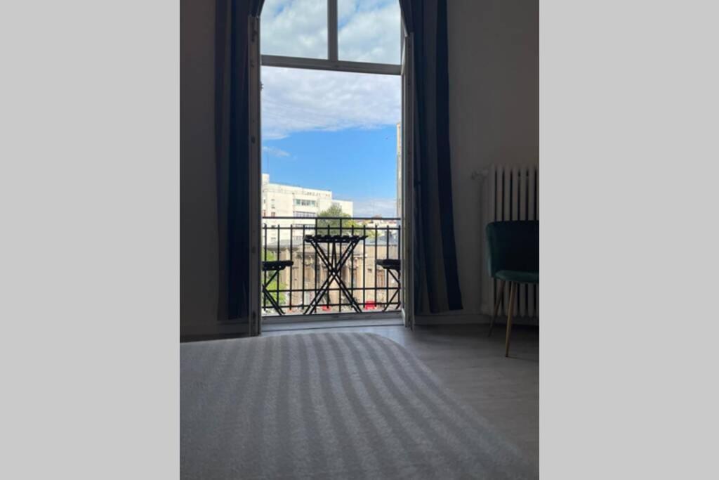 Outstanding 3Br Ultracentral Cityview Balcony Aaa Apartment Bukares Bagian luar foto