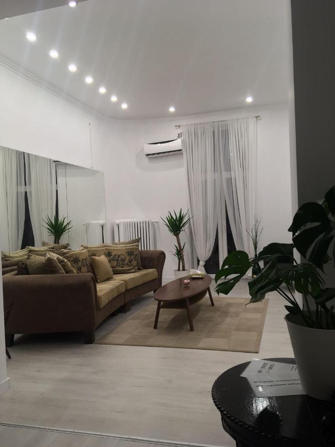 Outstanding 3Br Ultracentral Cityview Balcony Aaa Apartment Bukares Bagian luar foto